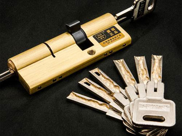 穆棱24小时上门开锁公司